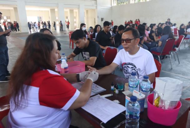JFK Ajak Warga Tomohon Ikut Berdonor Darah