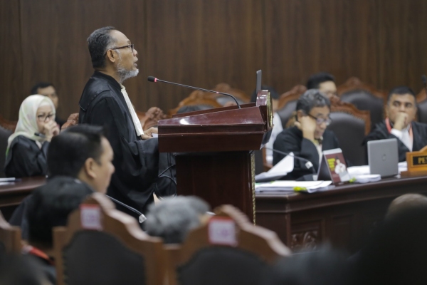 Permintaan Tim Prabowo-Sandi Hadirkan 35 Saksi Ditolak MK
