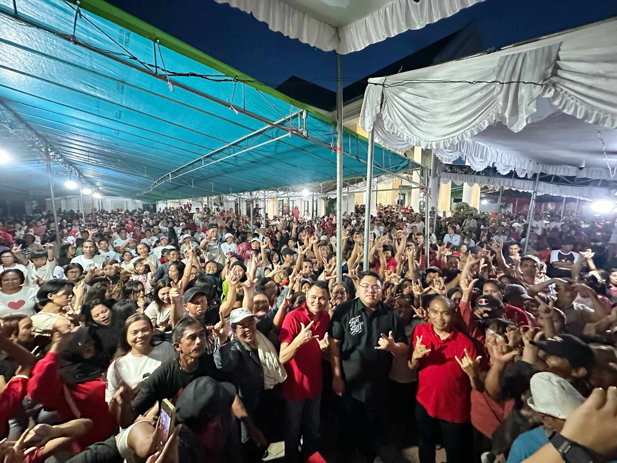 Kampanye di Mitra, Rio Dondokambey Ajak Massa Pendukung Kawal Kader PDIP di Pemilu