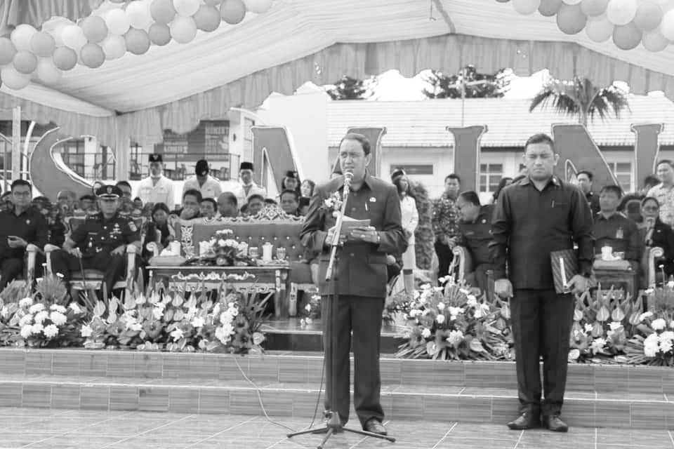 Kado RR-RD di Peringatan Hardiknas 2019