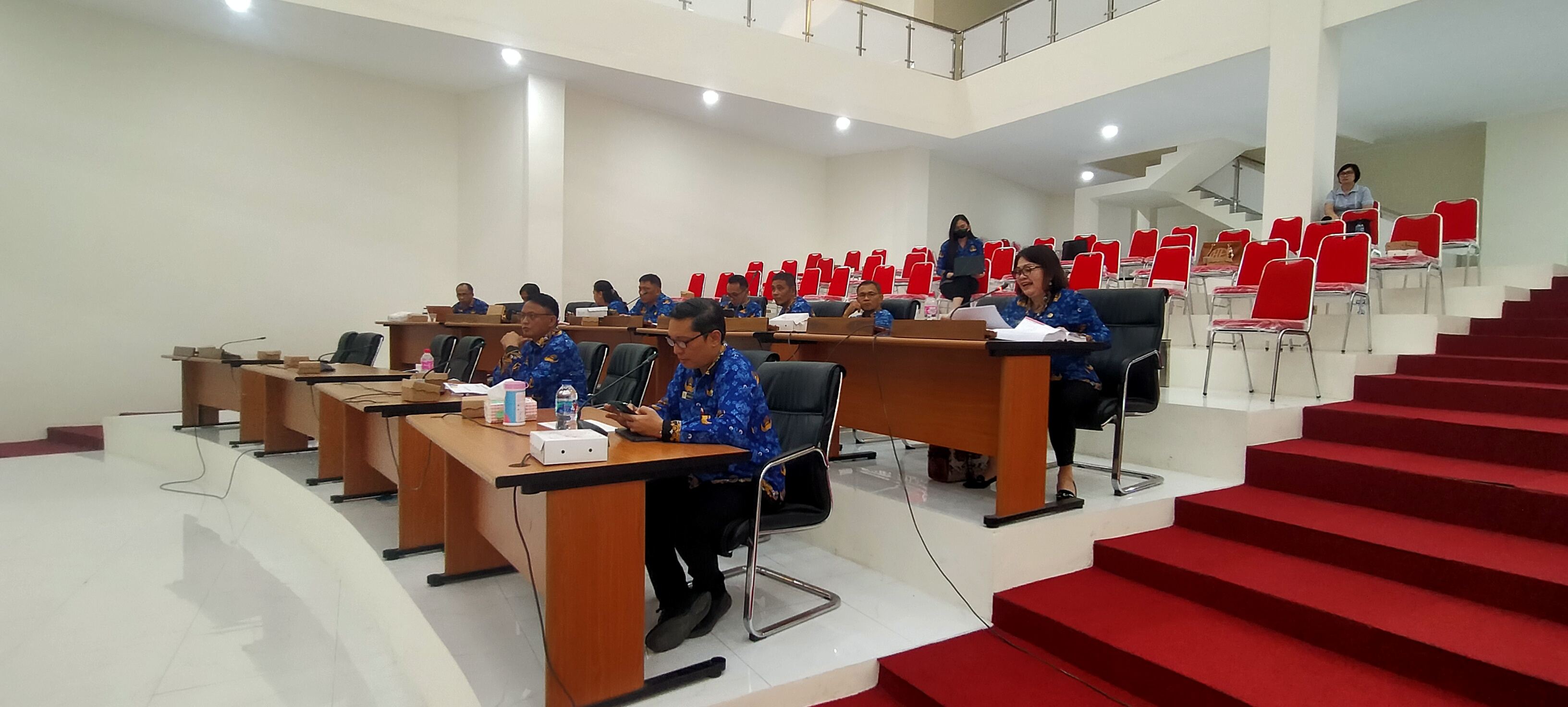 Plh Sekda Manado Pimpin SKPD di Pembahasan LKPJ Walikota 2024