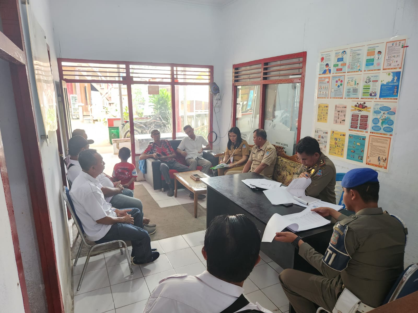 Tim Penilai dan Evaluasi Perkembangan Kelurahan Pemkot Manado Kelurahan Mulai Turlap