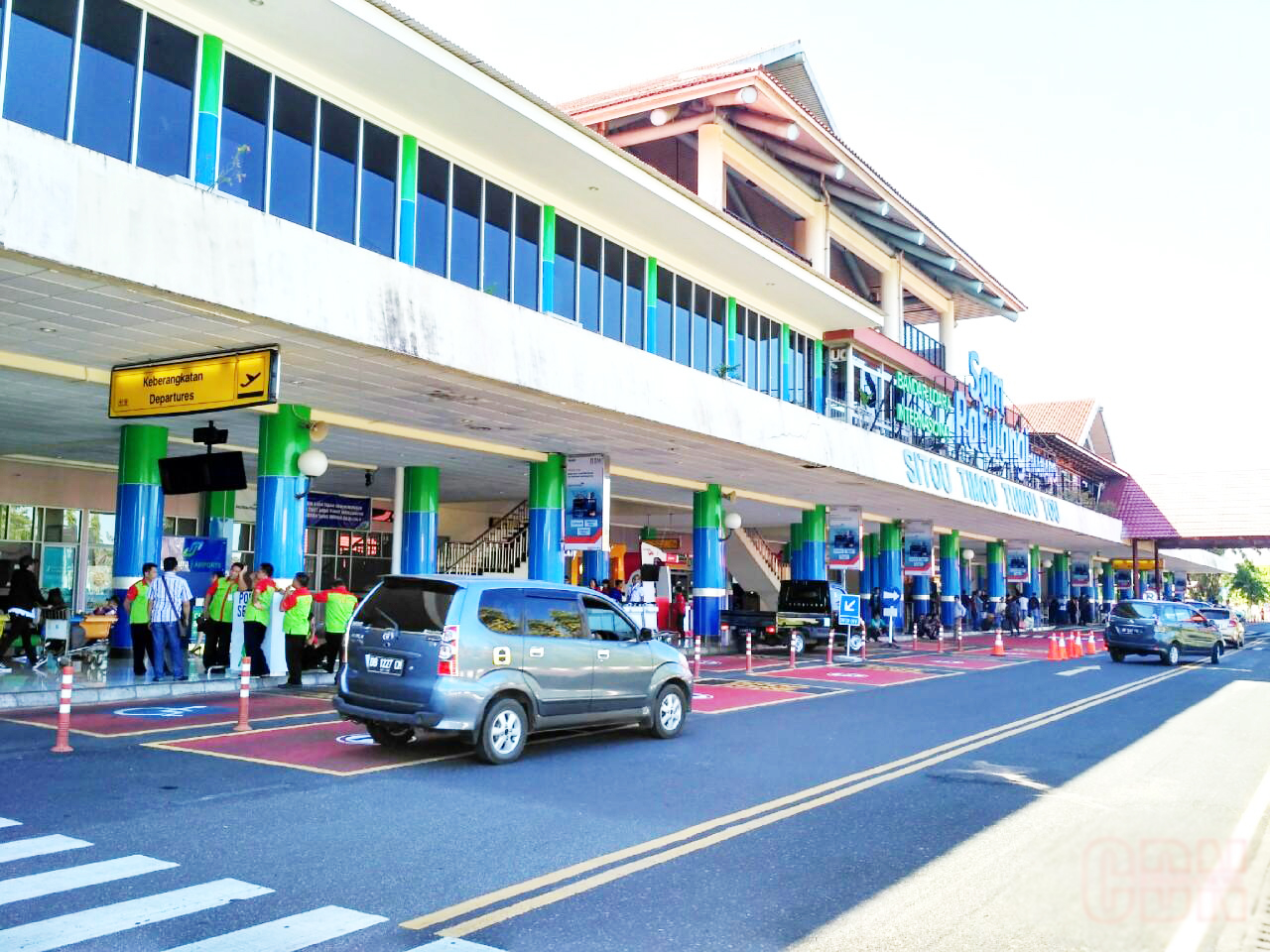Kemenhub Hapuskan Airport Tax di 13 Bandara, Samratulangi Masuk