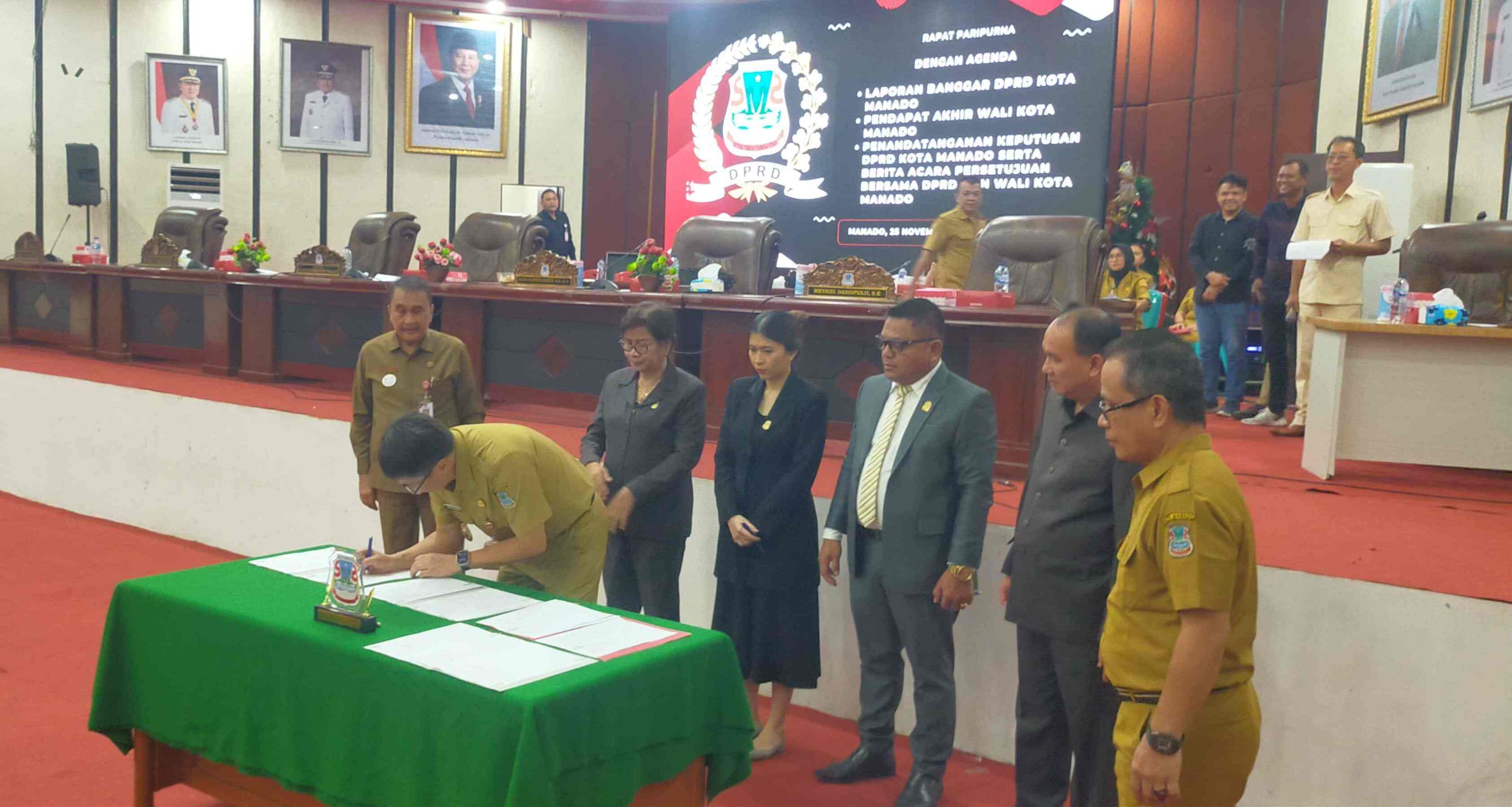 DPRD-Pemkot Manado Sepakati RAPBD 2025, Rp 1,8 Trilyun Lebih Belanja Daerah Diketuk 