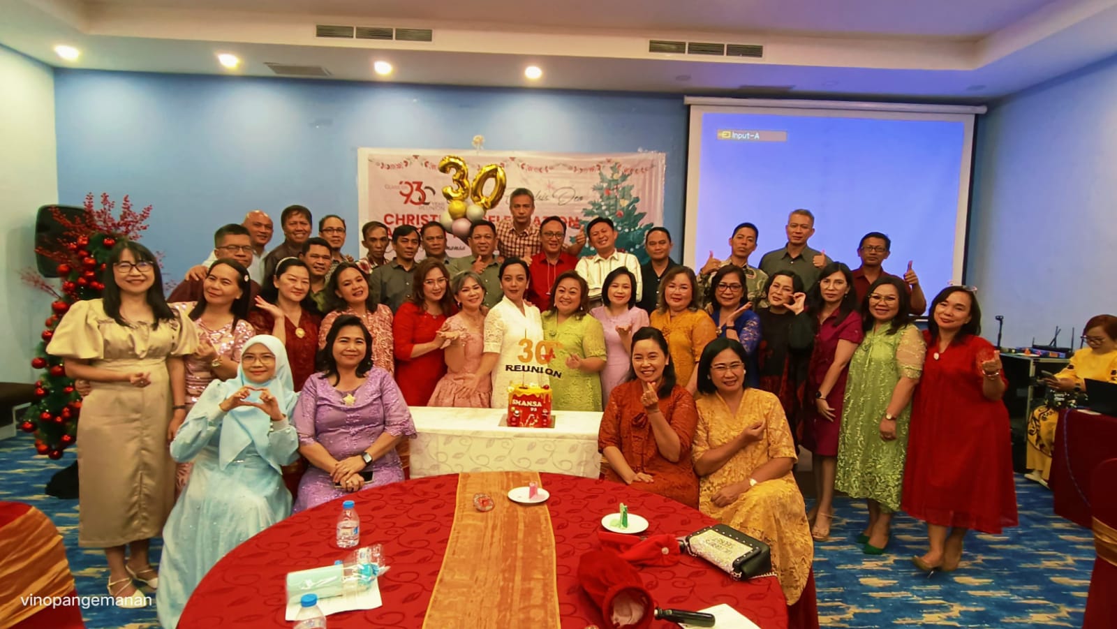 Smansa Manado 93 Gelar Ibadah Songsong Natal
