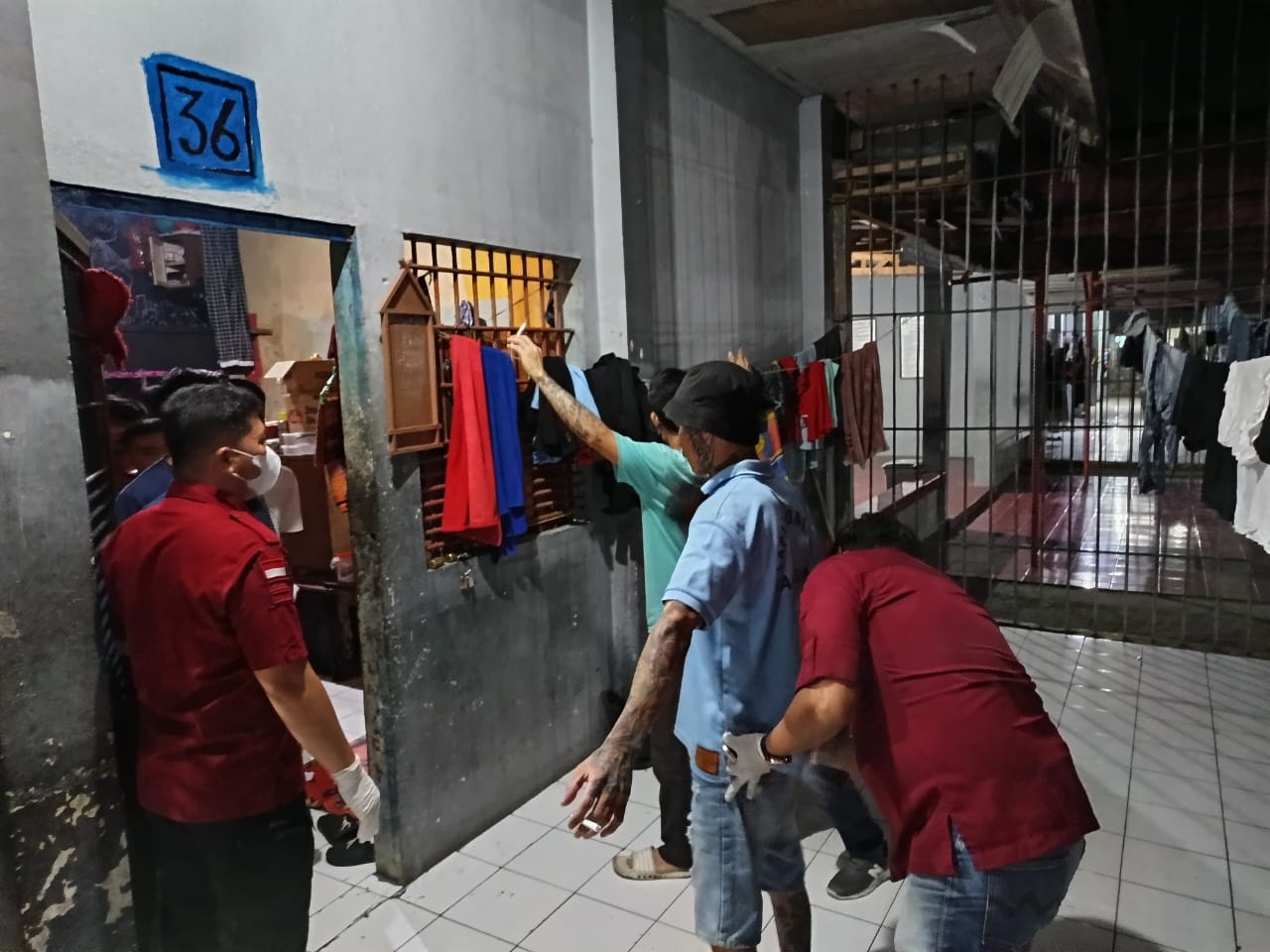 Antisipasi Peredaran Narkoba, Lapas Tondano Lakukan Razia dan Penggeledahan Blok Hunian