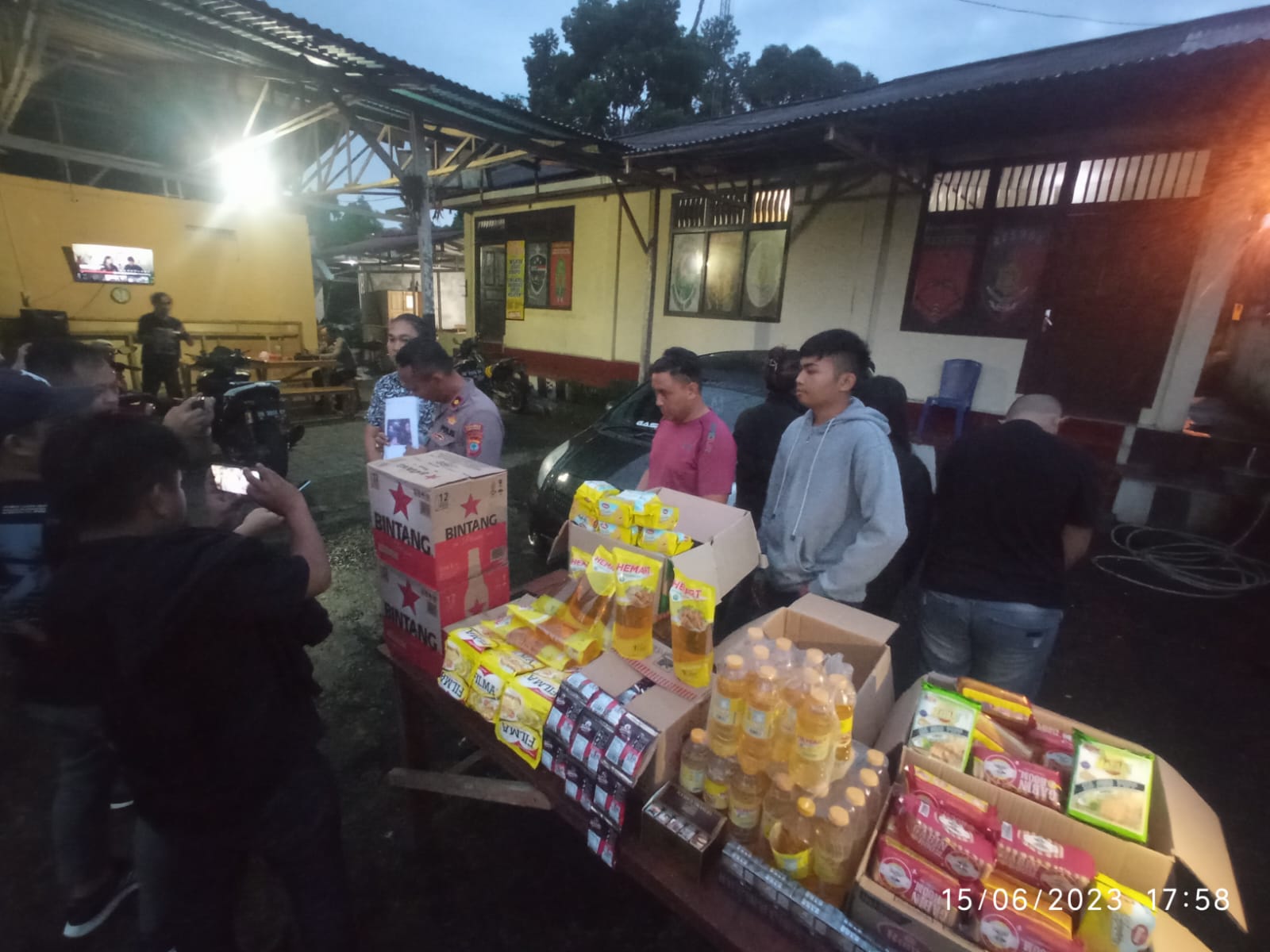 Residivis Spesialis Pembobol Warung Sembako Diciduk, 1 Buron