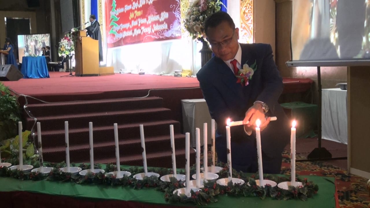 Semangat Natal PLN Suluttenggo Tingkatkan Prestasi Nyata Terangi Indonesia