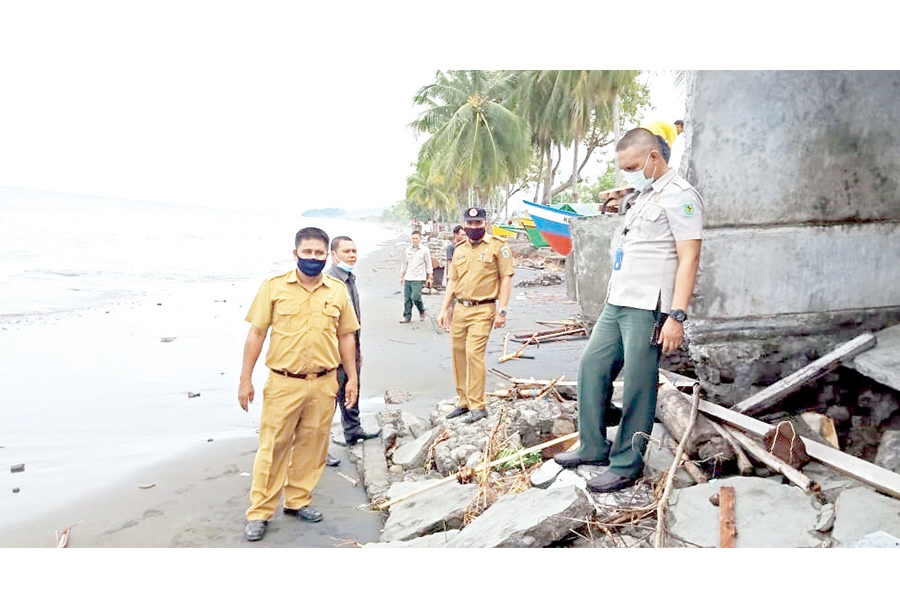 Abrasi Hancurkan 105 Rumah di Desa Motabang