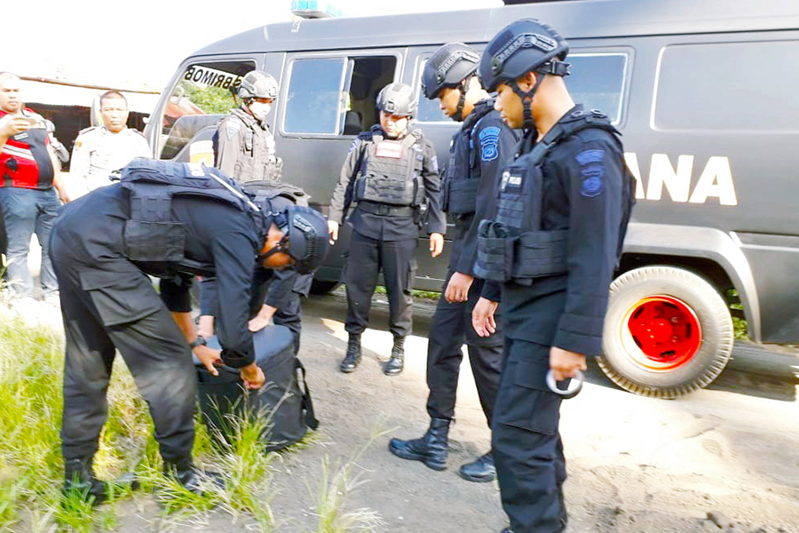 Penemuan Mortir Aktif Gegerkan Warga Bitung