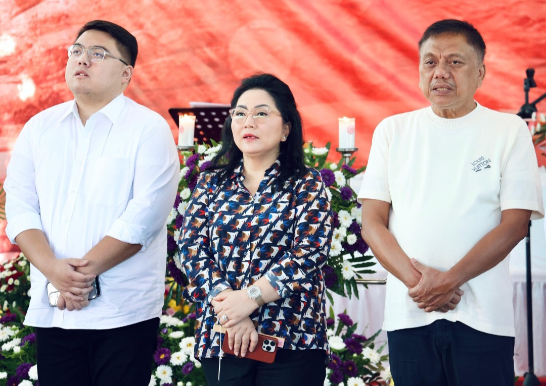 Penuh Syukur, Gubernur Olly Ibadah Paskah Bersama Dengan Tiga Jemaat GMIM di Minut