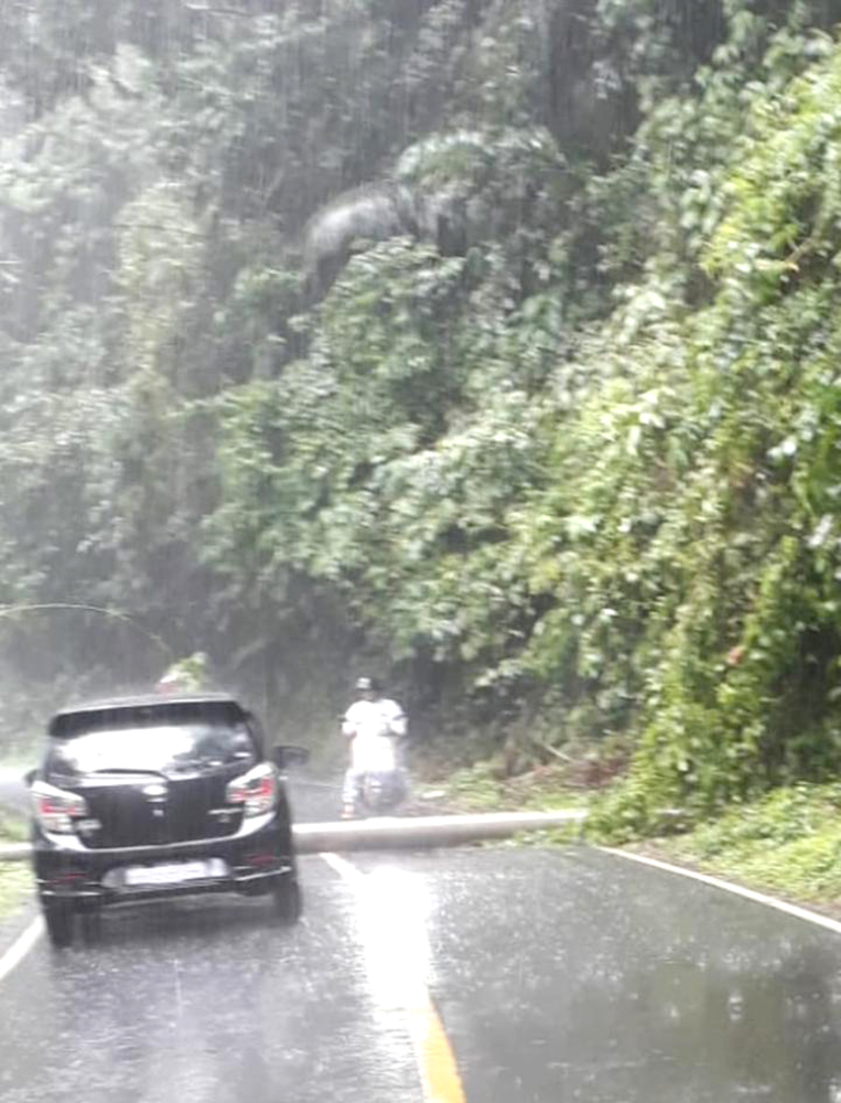 Akses Jalan Minut-Minahasa Belum Bisa Dilewati