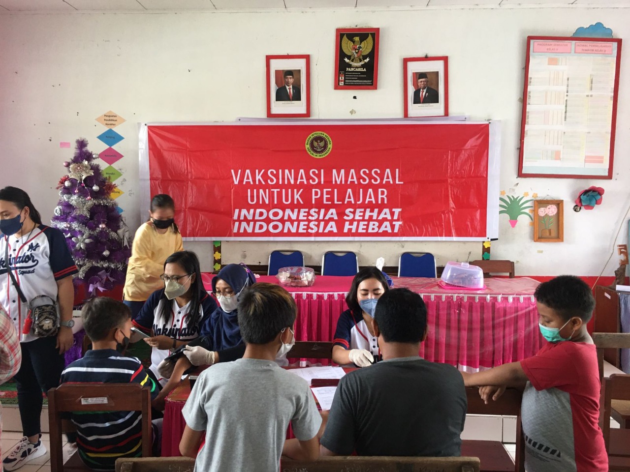 Antusias Warga Tinggi, Vaksinasi Anak 6-11 Tahun Dilanjutkan Binda Sulut