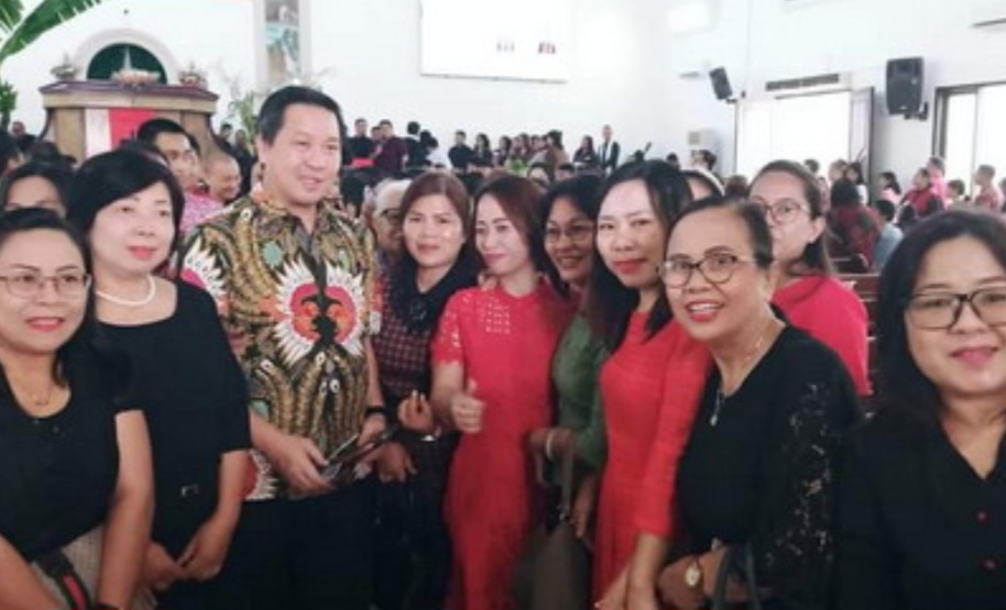 Wagub Kandouw Apresiasi Transformasi dari Jemaat GMIM Pinaesaan GPI Manado