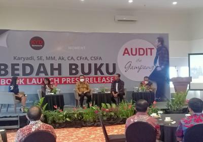Buku Karyadi Tepis Anggapan Sulitnya Proses Audit