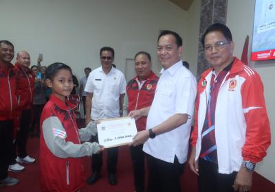 PORPROV XII Sulawesi Utara 2025, Wali Kota Caroll Beri Apresiasi Prestasi Atlet dan Pelatih