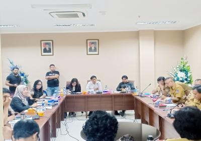 Krisis Guru Belit Dunia Pendidikan Sulut