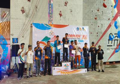 Tim Kepulauan Boyong Medali di Final Lead Perseorangan Putra Panjat Tebing Porpov Sulut