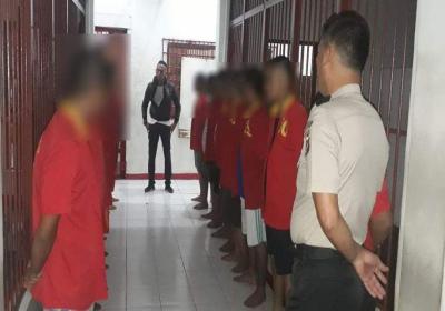 Geledah Ruang Tahanan di Polres, Polisi Temukan Tahanan Simpan HP
