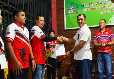 Leo Basuki Resmi Menutup Penataran Wasit dan Pelatih Sertifikasi Provinsi 2022